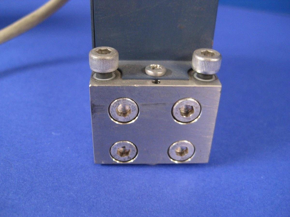 Used Aera FC-985C Mass Flow Controller, Gas: N2, Range: 500 SCCM, Used