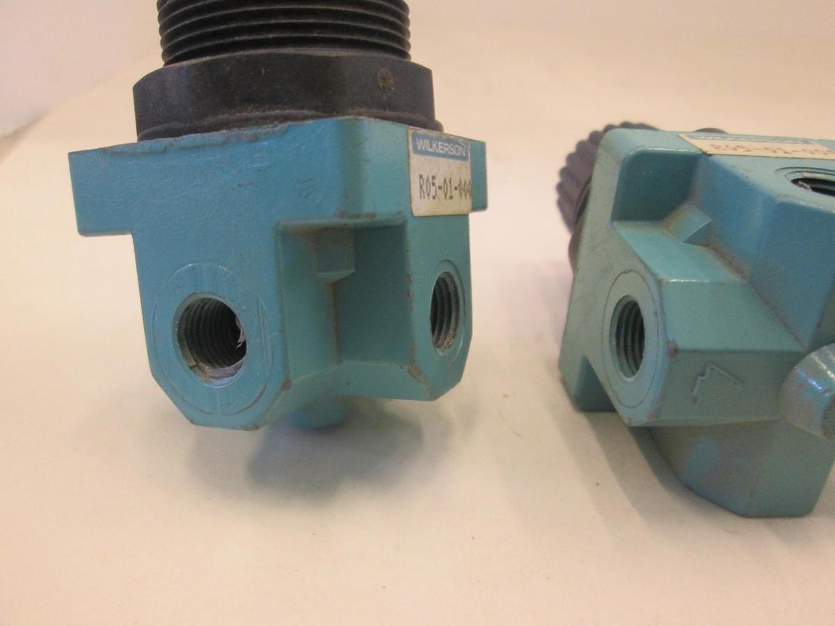 Used Wilkerson, Pneumatic Regulator No Gauge, R05-01-000, Used, Lot of 2