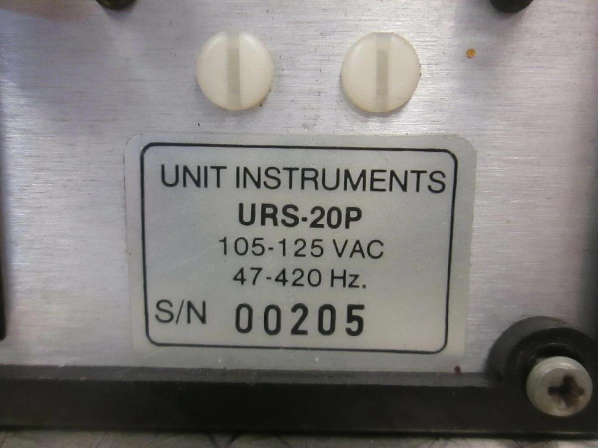 Used Unit Instruments URS-20P MFC Controller 105-125 VAC, 47-420Hz, Used