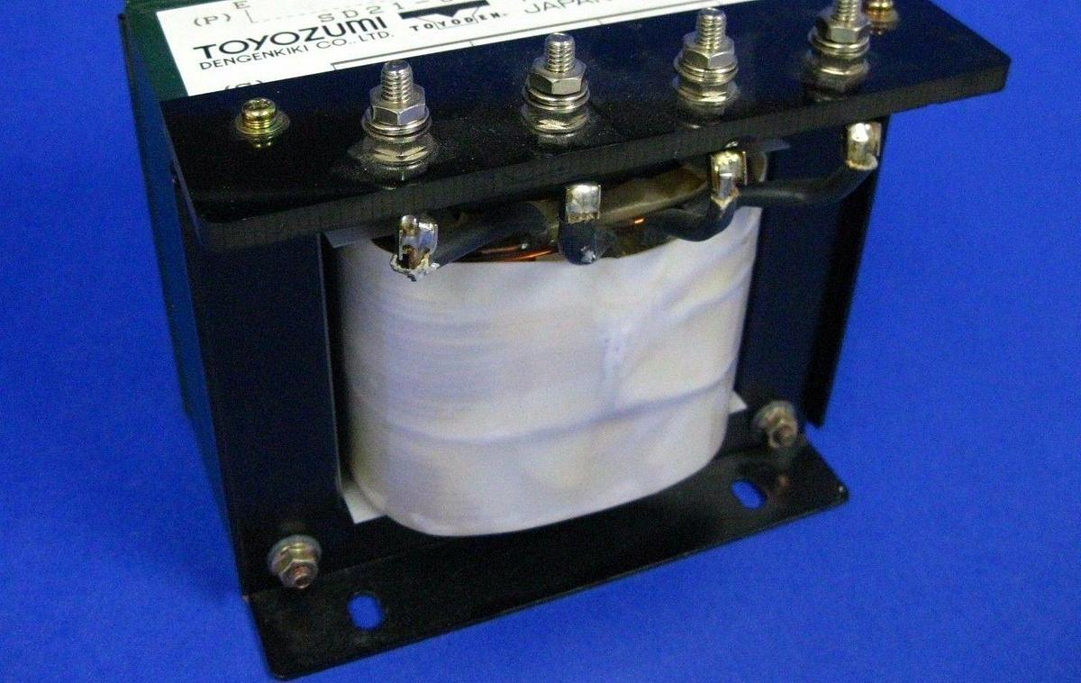 Toyozumi SD21-03KB Transformer Cap. 3kVA, 1Phase, 0-240V, New
