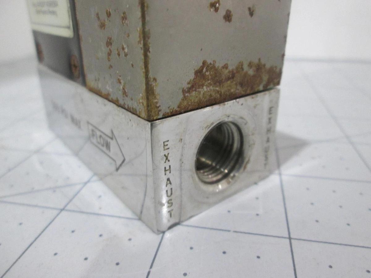 Used Unit, UFC-1100, Mass Flow Controller, NH3, 500 SCCM, Used