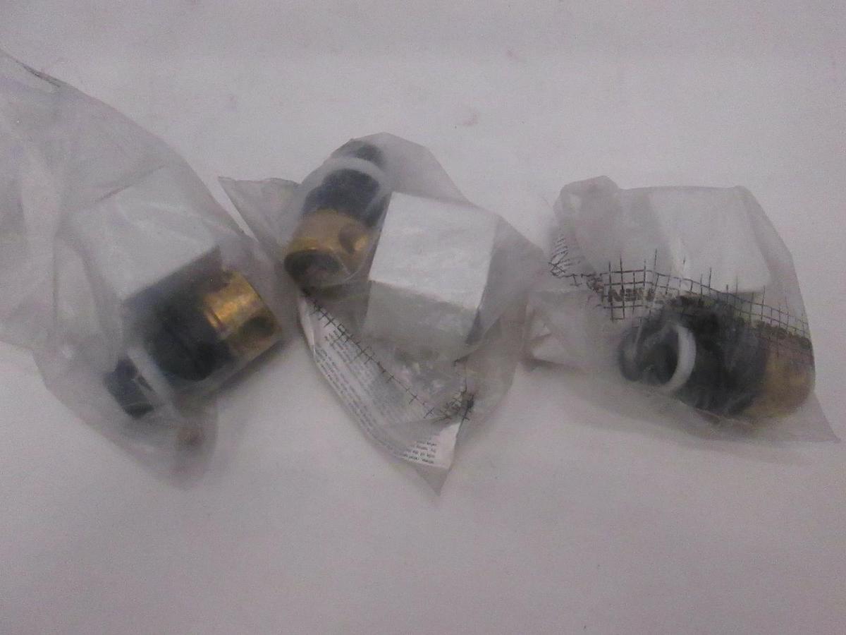 Norgren, Regulator, V06-221-NGAA, New, Lot of 3