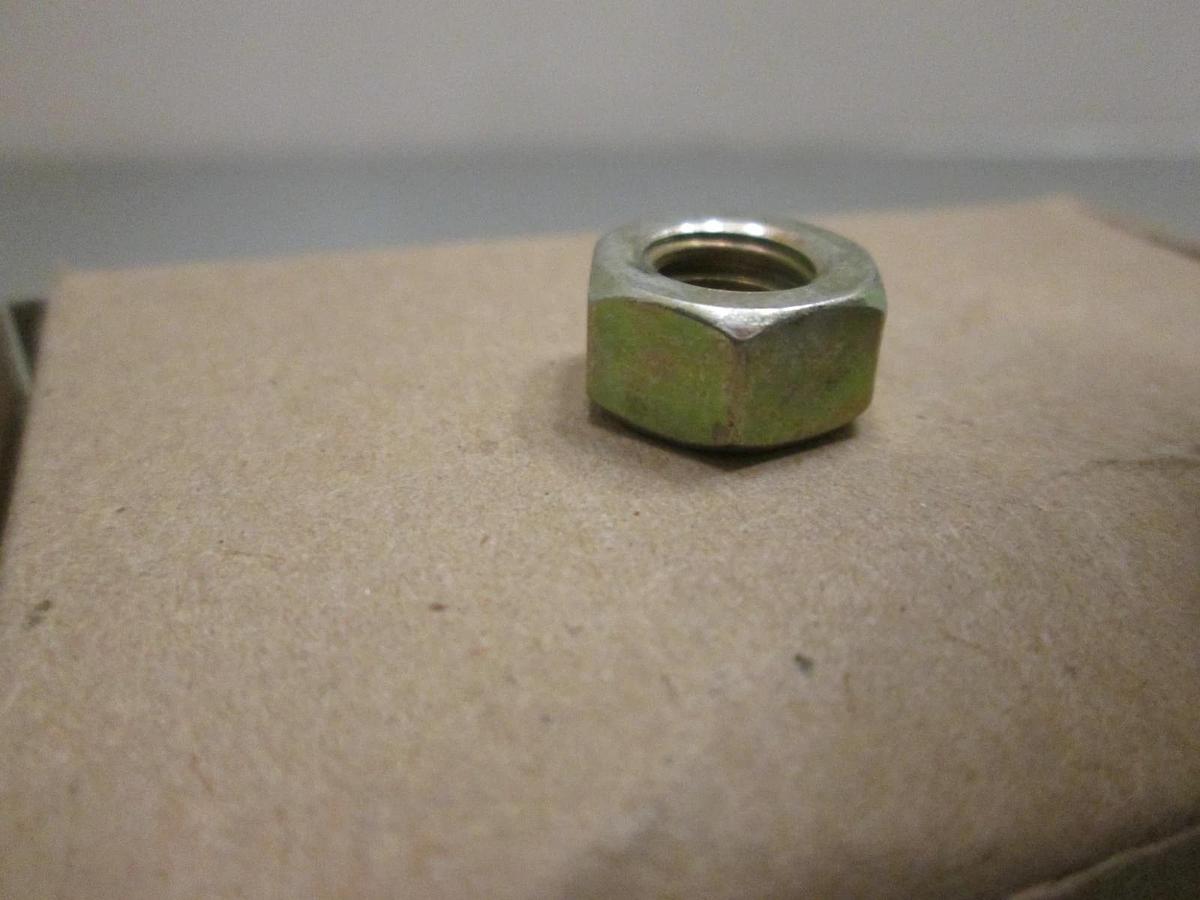 31CNFH8Y, 5/16- 18 Grade 8 Coarse Thread Finished Hex Nut Zinc Yllw, Lot of 200