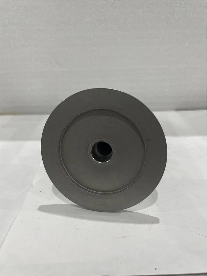 Used NW 50 to 1/2 VCR Adapter, Vacuum Fitting, Used