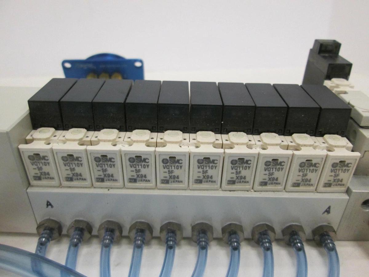 Used SMC, VV3Q11-ULB970193-10 Valve Manifold Assy w/ ((10) VQ110Y-SF-X94, Used