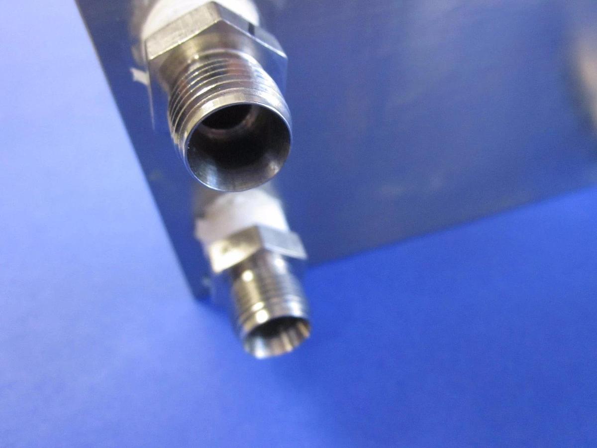 Used Manifold Box with Swagelok Fittings, SS - 1/2" Split to 3/8", Used for Water