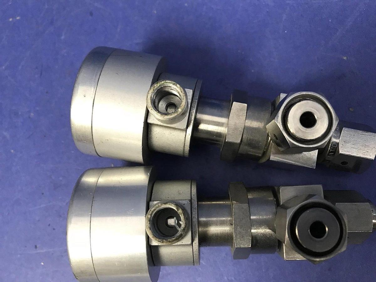 Nupro Pneumatic Right Angle Valve SS-4BAK-1C-563, 1/4" FVCO N/C, Lot of 2 Used