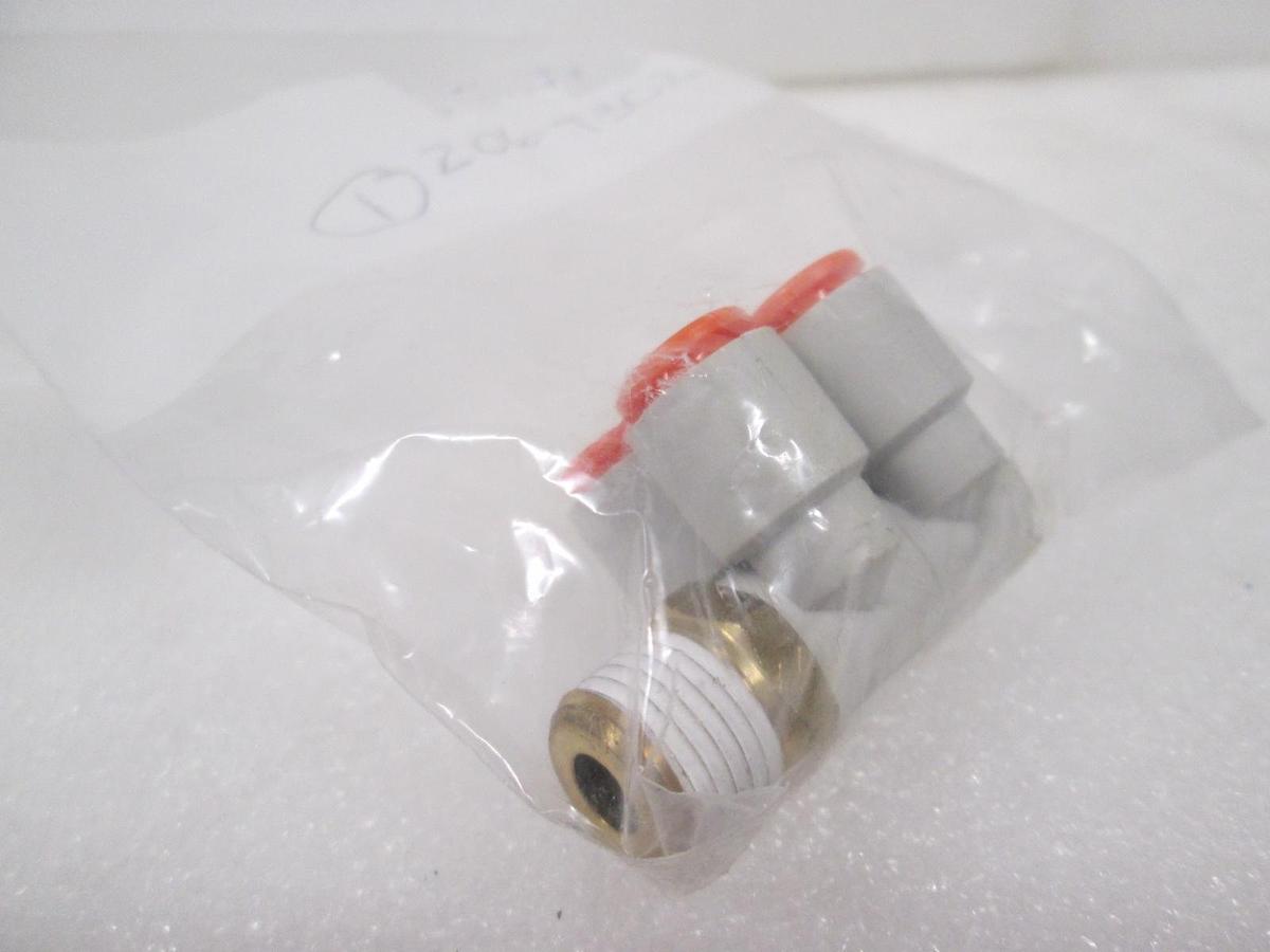 Used SMC, 1/4" 4-Port Fitting, 206-7302, Used
