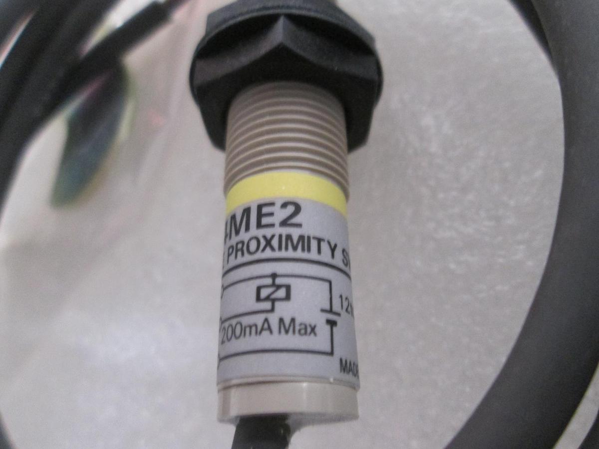 Used Omron, E2K-X4ME2, Capacitive Proximity Sensor, New