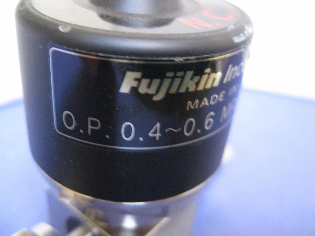 Used Fujikin FPR-ND-71-6.35-2 NEW MEGA-ONE LA Low Press NC Diaphragm Valve, Used