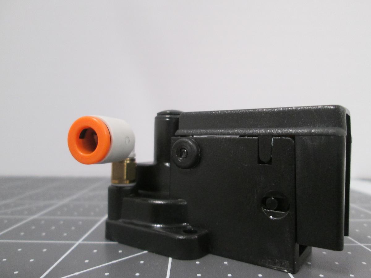 Used Air Logic, F-5100-100, Pneumatic Pressure switch 0.5-100PSi Used Tested