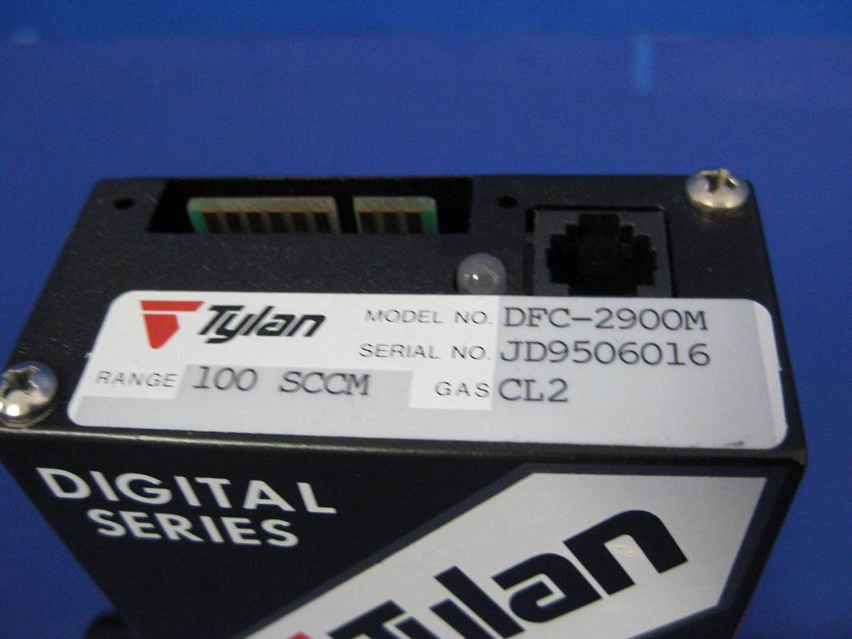 Used Tylan Digital Series Mass Flow Controller 100 SCCM, CL2, 1/4" Male VCR, Used