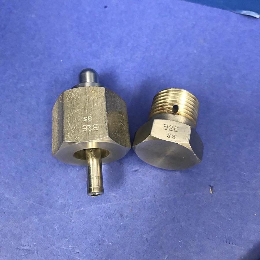 Used CGA 326 Cylinder Inlet Connection, Nipple w/ Nut and Blue Semi-Gas Handle