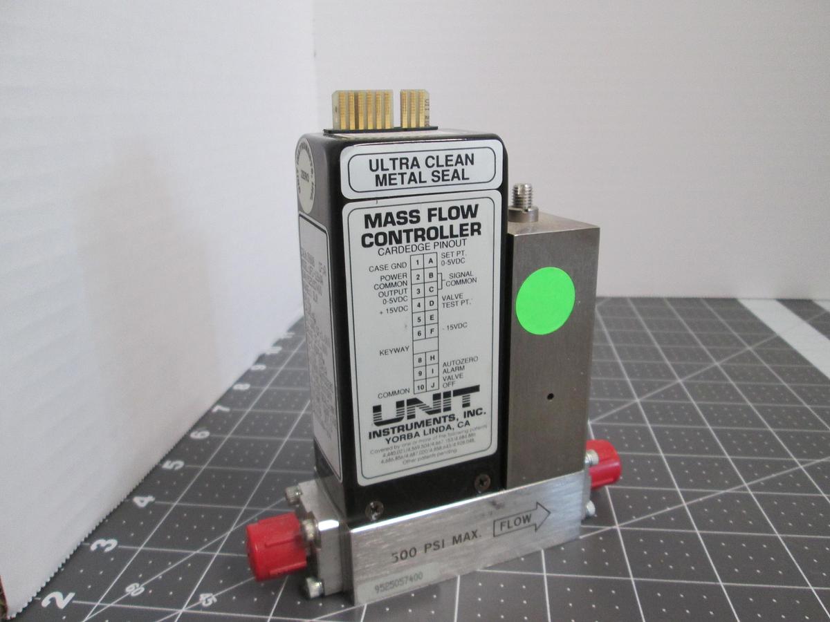 Used UNIT Instruments, UFC-1260A, 1 SLM N2 Mass Flow Controller