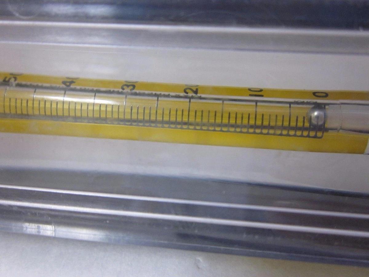 Used Cole Parmer N102-05 Valveless Flow Meter, 0-150 PSI, 1/4" Male - LOT of 2