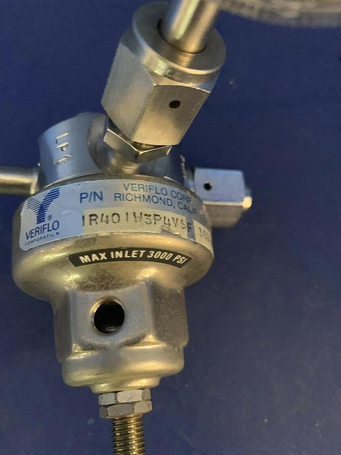 Used Veriflo IR40IW3P4VSF Regulator, 3 Ports, 1/4" FVCR x 1/4" FVCR w/ Gauge, Used