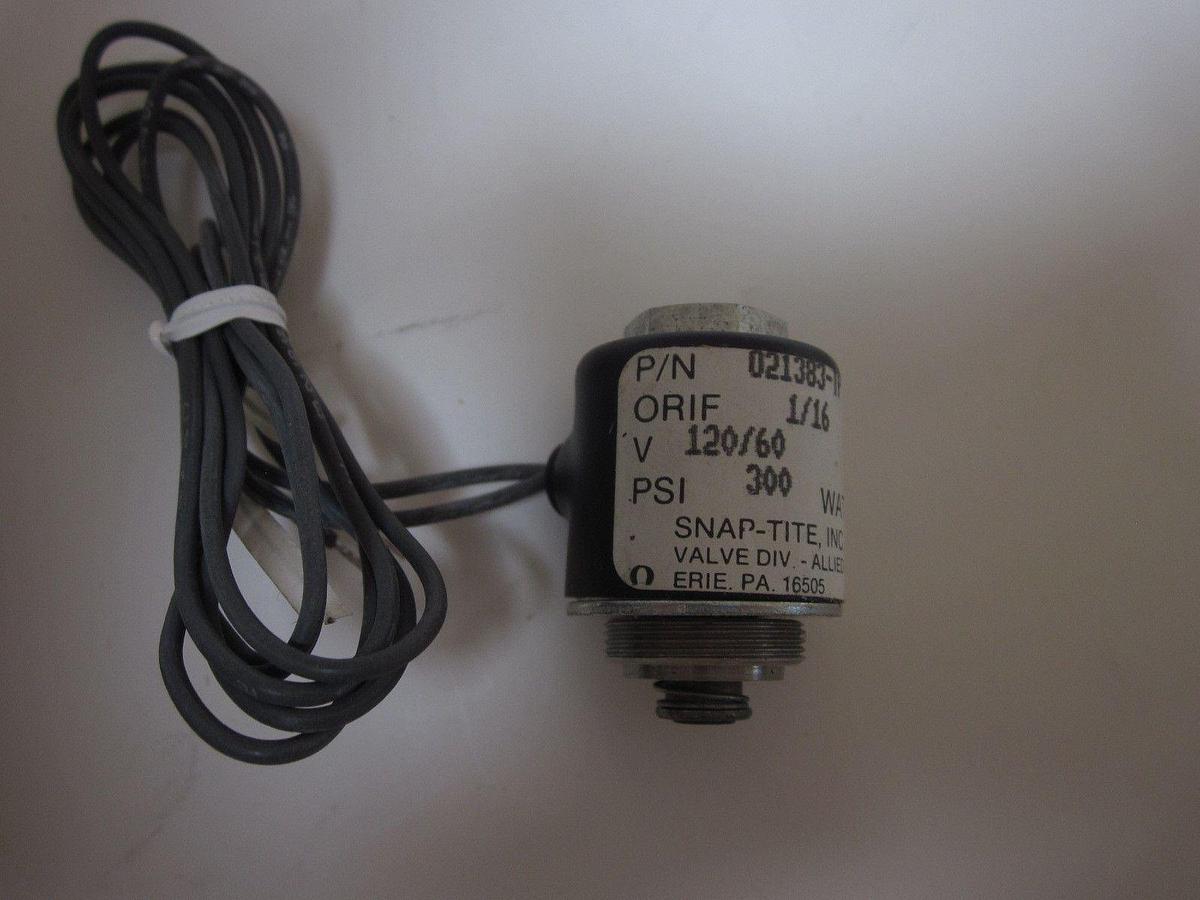 LOT of 4! SNAP-TITE 021383-TP  SOLENOID VALVE, Orifice 1/16, 300 psi, 7 W