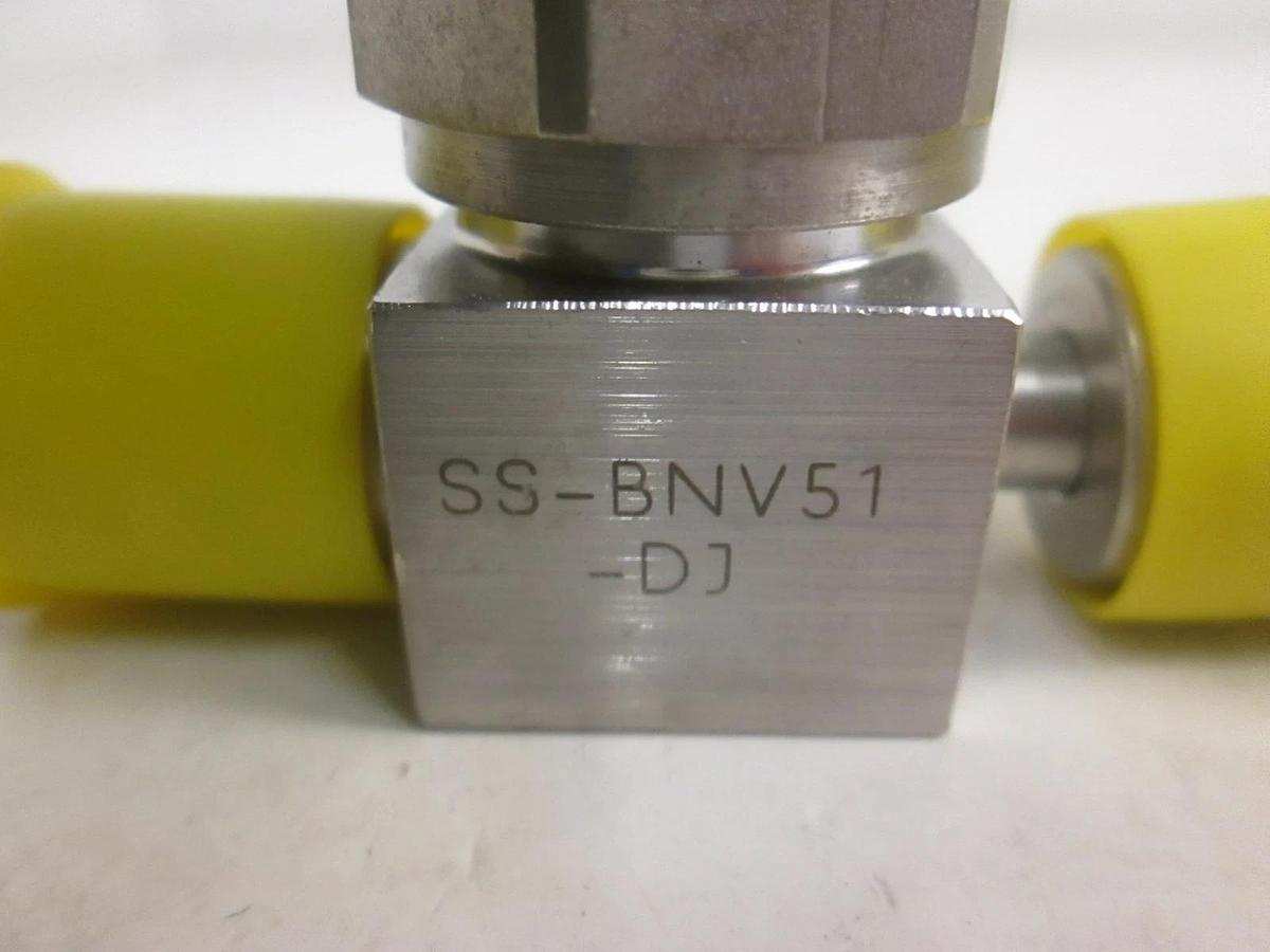 Used Nupro SS-BNV51-DJ Pneumatic Bellows-Sealed Valve, 1/4" FVCR No Handle, Used