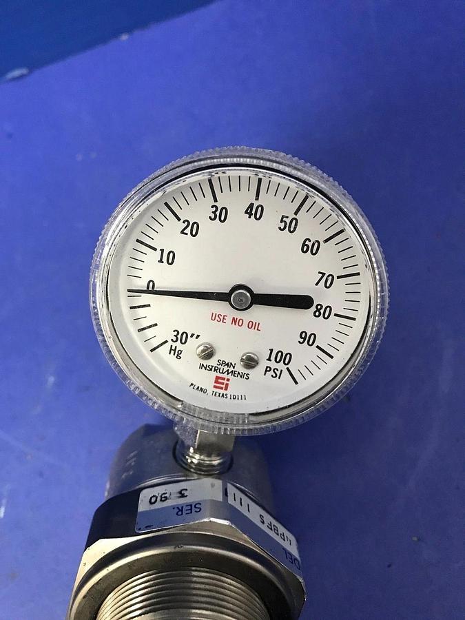Used Veriflo 959 Regulator 9591004PBFS111, 4 Port, 20"-0-100 psi Gauge, Used