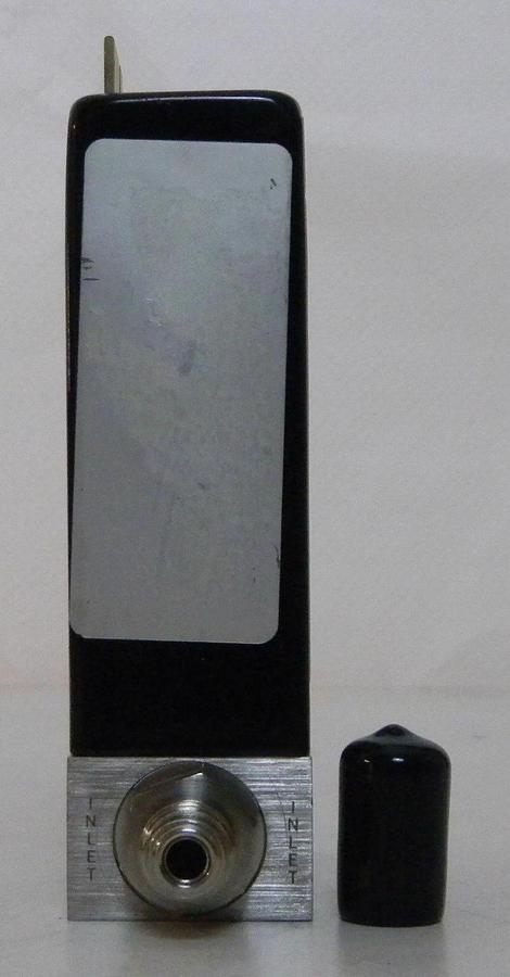Used Unit UFC-1110A Mass Flow Controller, Gas- O2, Range- 15 SLM, Used