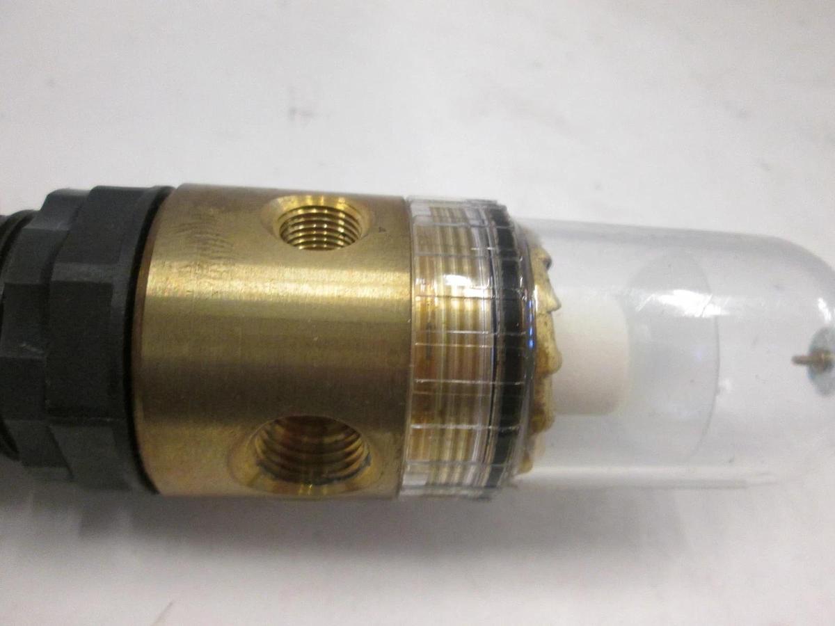 Used Dixon, C04-02M, 150 PSIG, Filter Regulator, Used