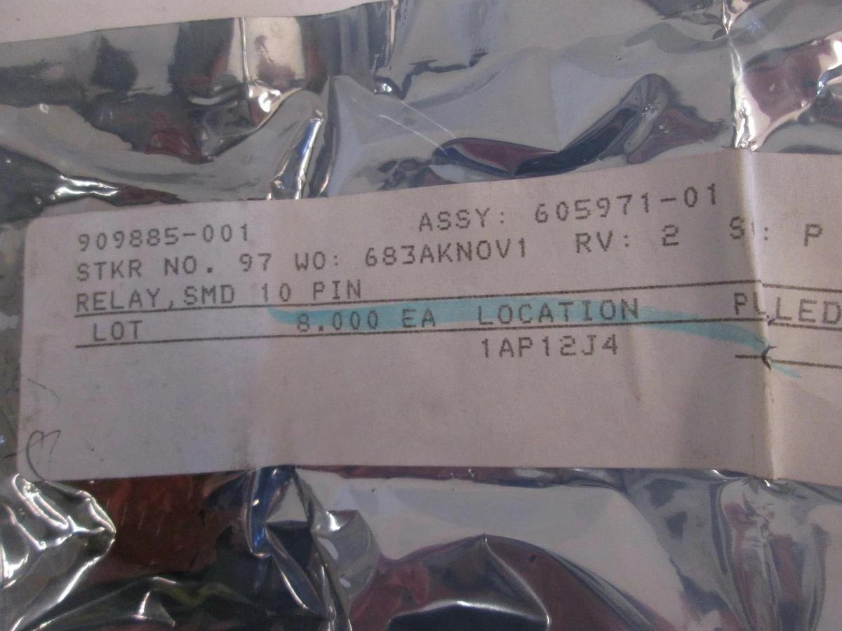 10 Pin SMD Relay, New, Lot of 8