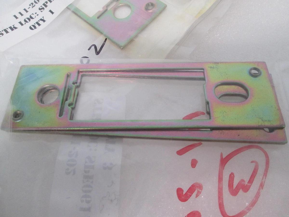Face Mounting Plate, 111-202, New, Lot of 17