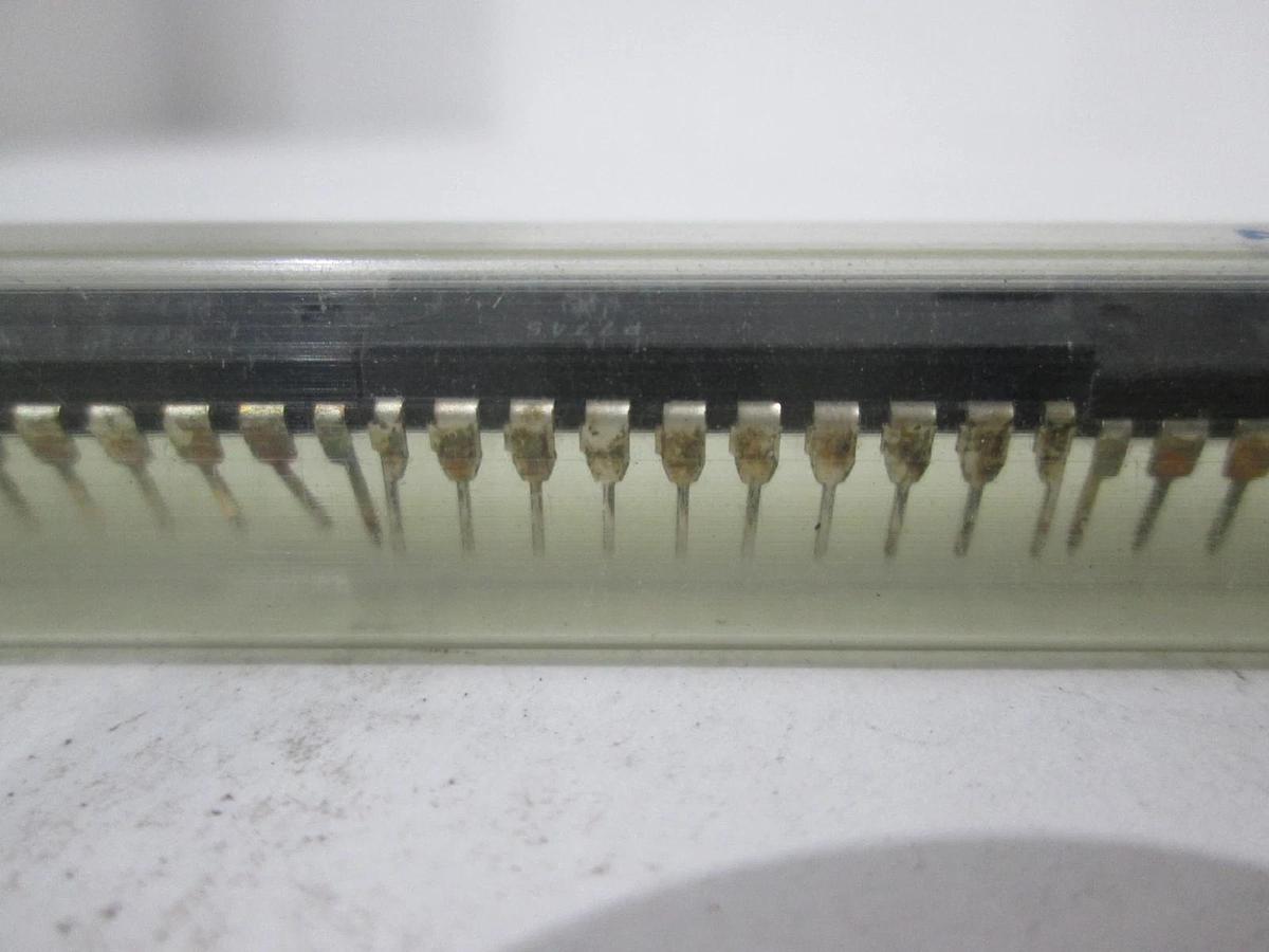 National Semiconductor, SN74LS240N, Integrated Circuit, New, Lot of 20