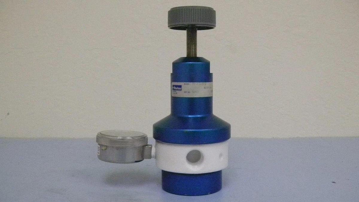 Used Parker PR-3-1118-2 Regulator, 1/2" Port, W/ USG Gauge 0-100PSI, 1/4", Used