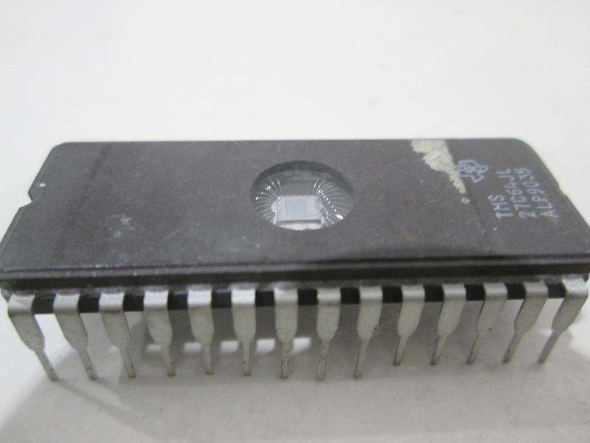Used Texas Instruments, JL27C64/146078, Integrated Circuit, Used