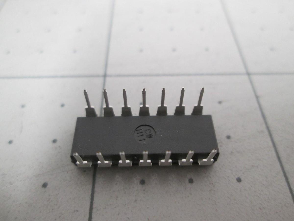 Fairchild, DM74LS125AN, Quad Buffer Driver, DIP-14, New, Lot of 25