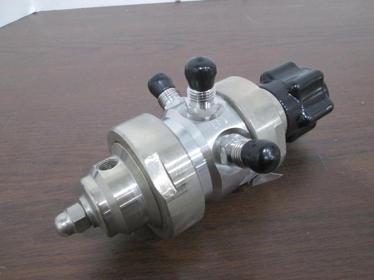Used Veriflo, TDR750W4PFSMMMM, 4-Port Regulator, Used