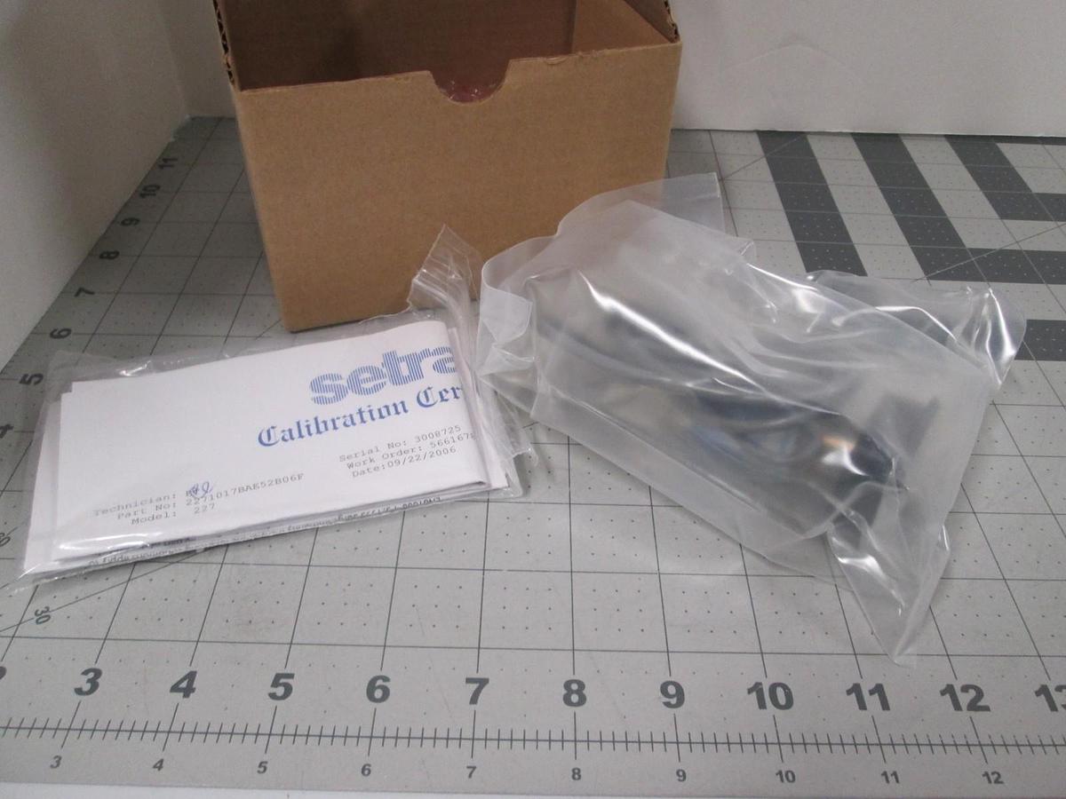 Setra, High Purity Pressure Transducer, Model 227, 0-17 Bar, 10-30 VDC, New