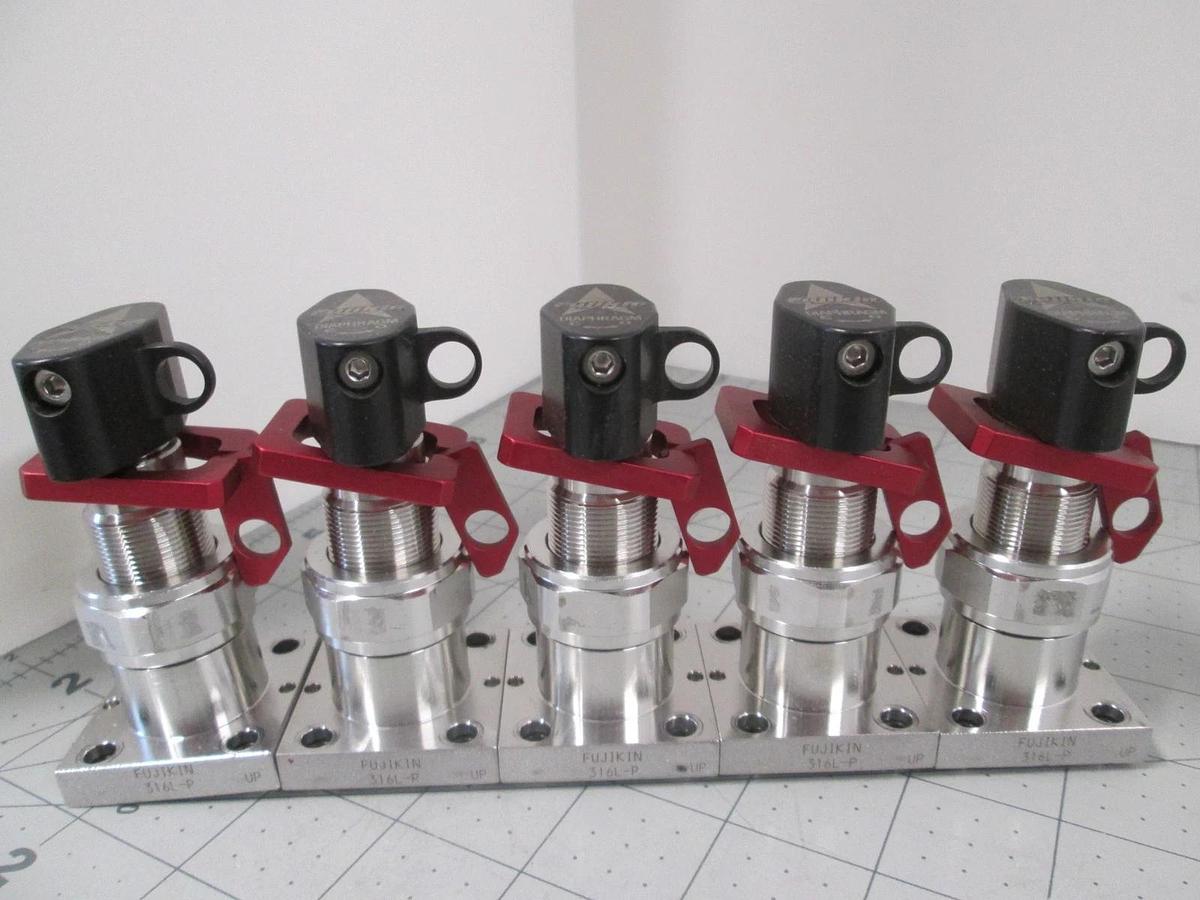 Used Fujikin, AN9N4000, 316L-P, Diaphragm Manual Valve, Used, Lot of 5