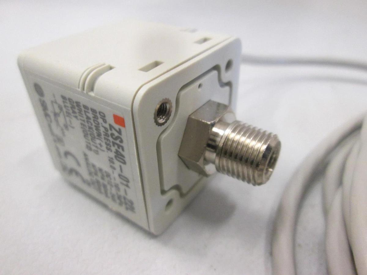 Used SMC, ZSE40-01-22L, High Precision Vacuum Switch, Used