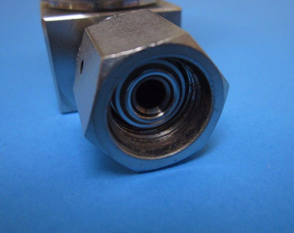 Used NUPRO Pneumatic Valve 6LV-DAFR4-P, Used