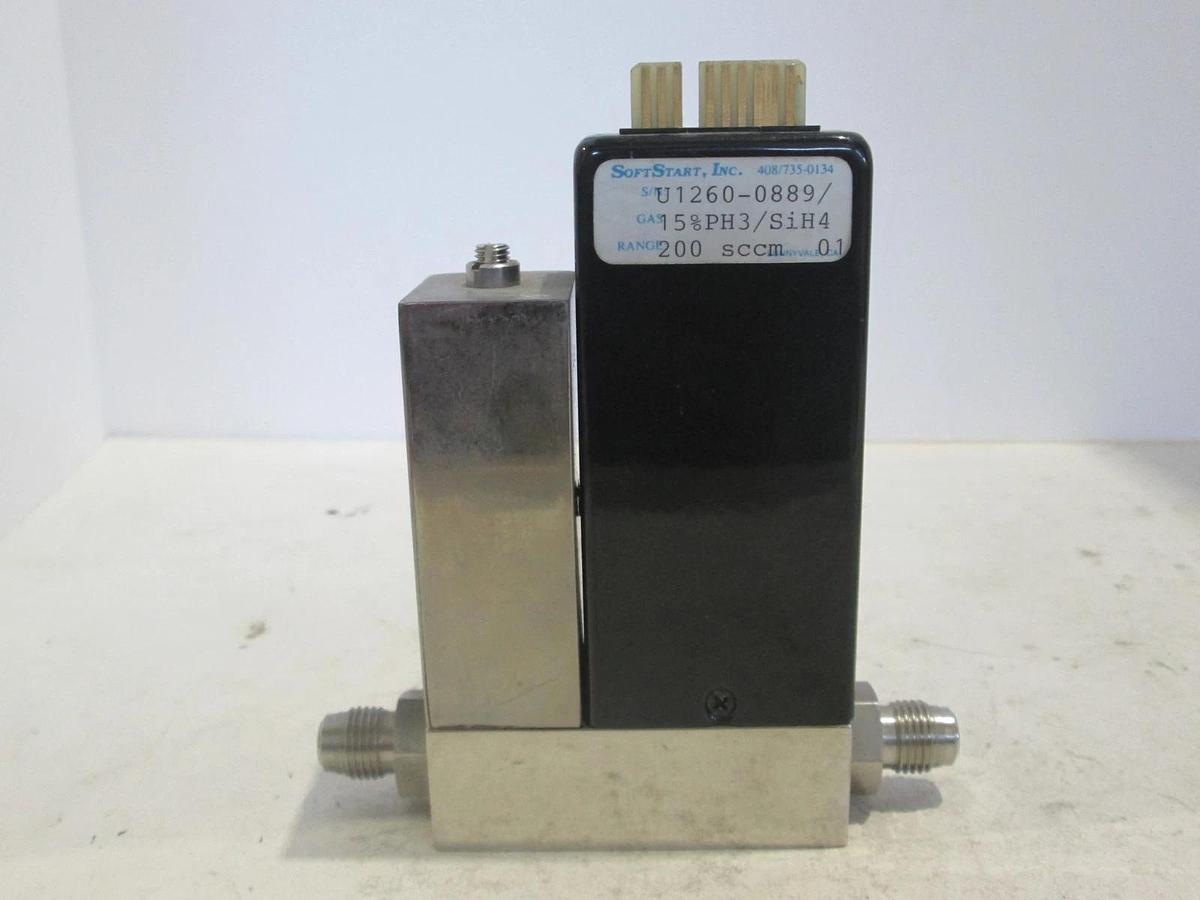 Used Unit, UFC-1260, Mass Flow Controller, 200 SCCM, 15%PH3/SiH4, Used