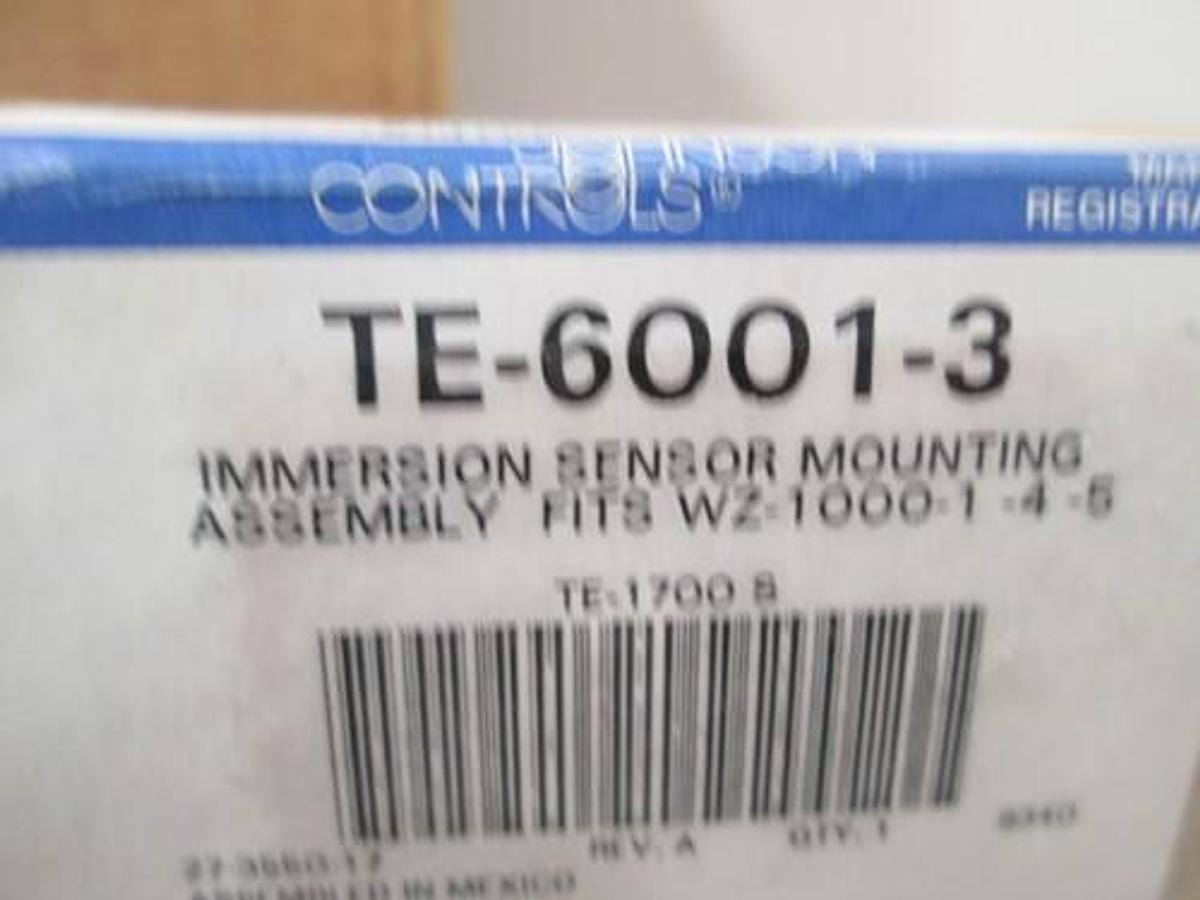 Used Johnson controls, TE-6001-3, Immersion Sensor Mounting Assy, New, Lot of 8