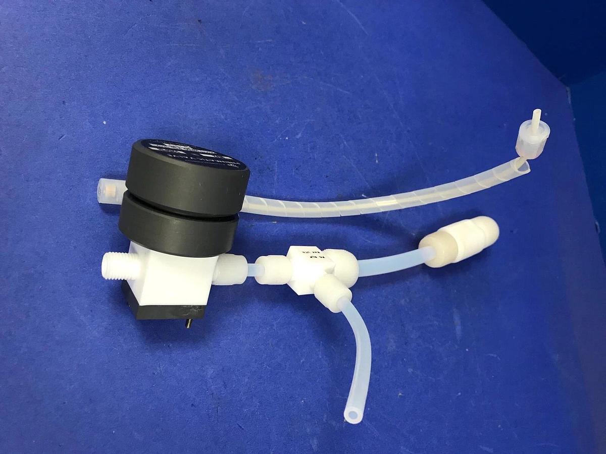 Used Fluorocarbon NV2-224 High Purity N.C. Pneumatic Valve, w/ Teflon Fittings