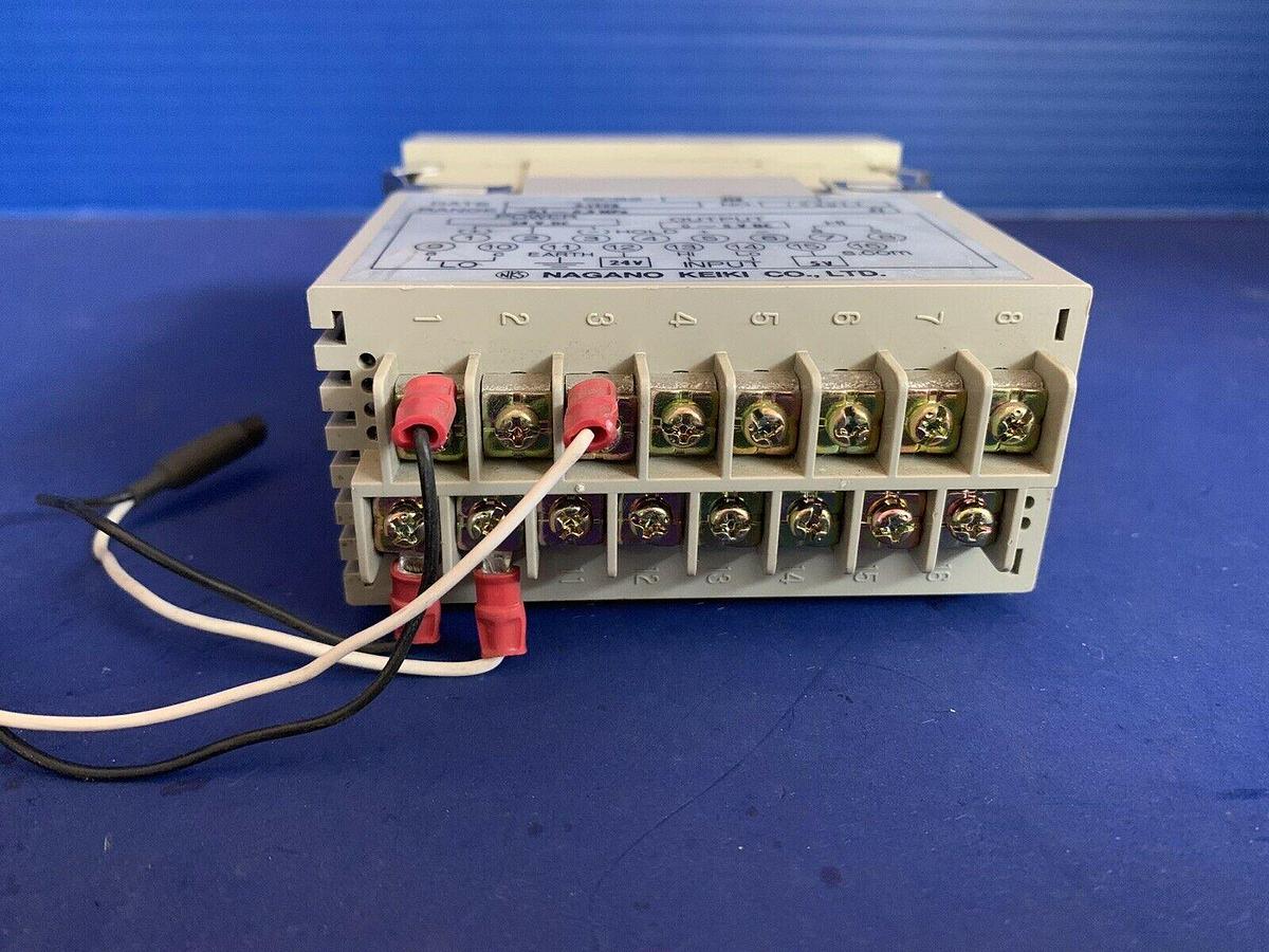 Used NAGANO KEIKI GC82-219 Digital Indicator, 24 VDC, -0.1 to 0.3 MPa, 0-5VDC