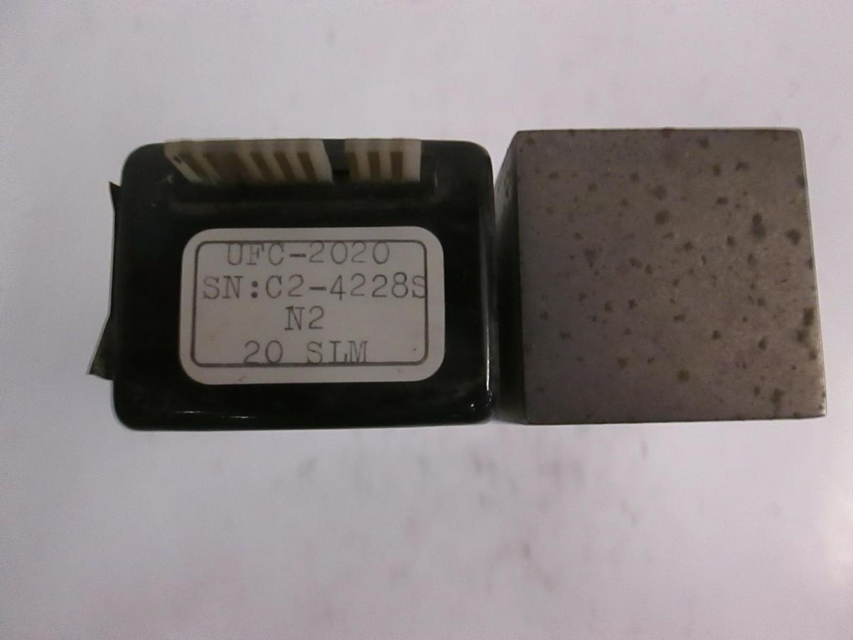 Used Unit UFC-2020 Mass Flow Controller, N2, 20 SLM, 1/4" MVCR, Used