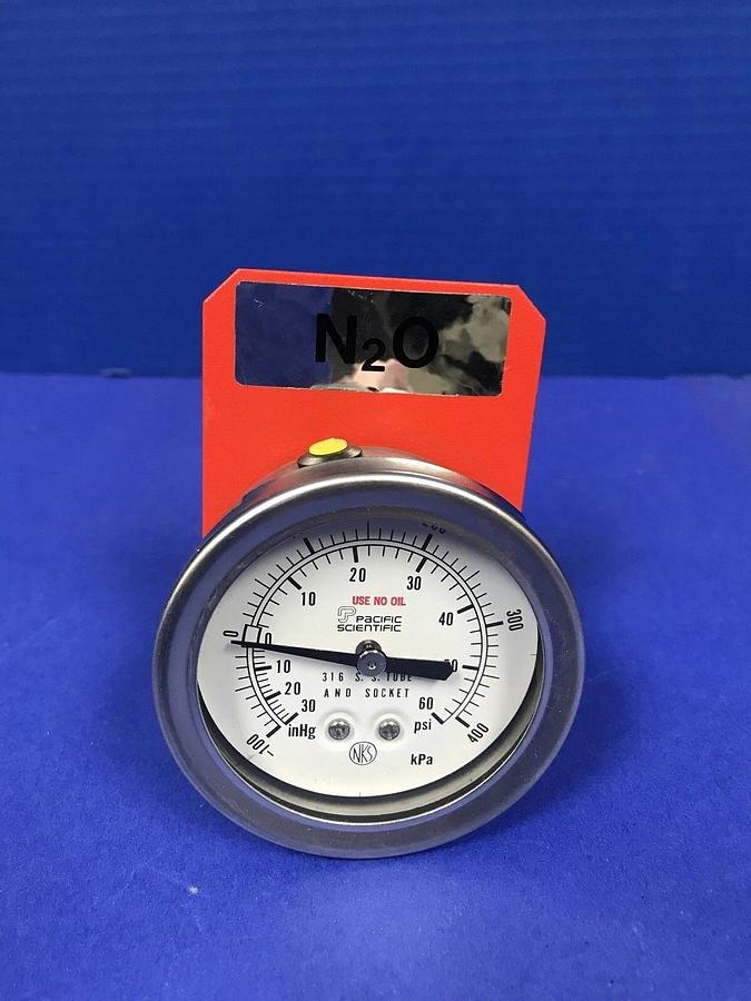 Used Pacific Scientific Gauge 30-0-60 psi / -100-400 kPa, 2.5", 1/4" MVCR, Used