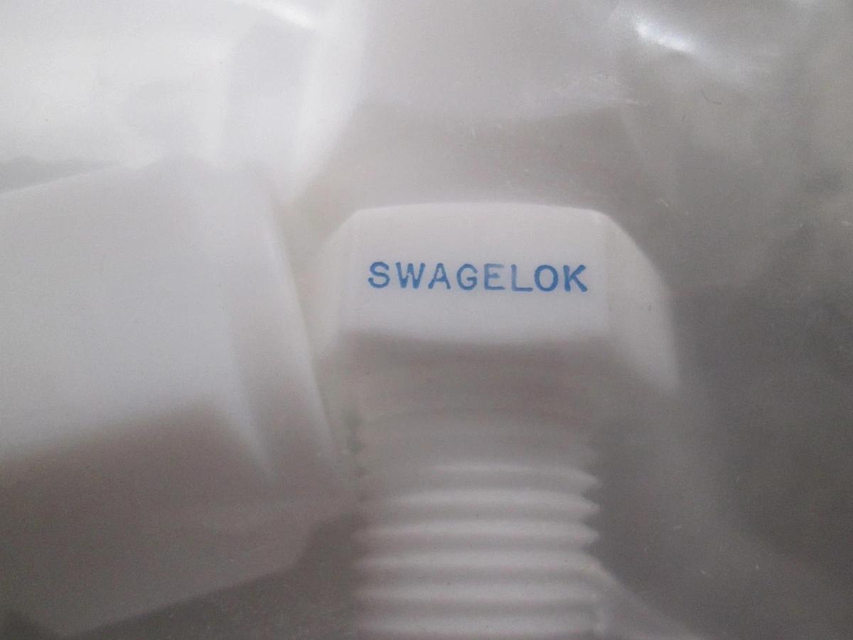 Swagelok, Reducing Union, 206-707, Fitting, New, Lot of 3