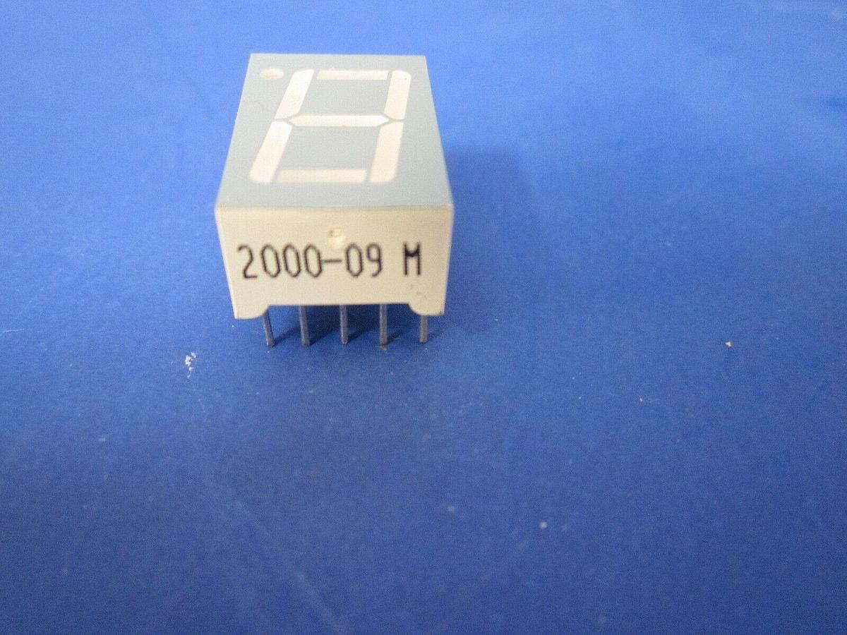 Used SunLed DUR14A Single Digit Numeric Display, 14.2mm/0.56 Character, Lot of 40