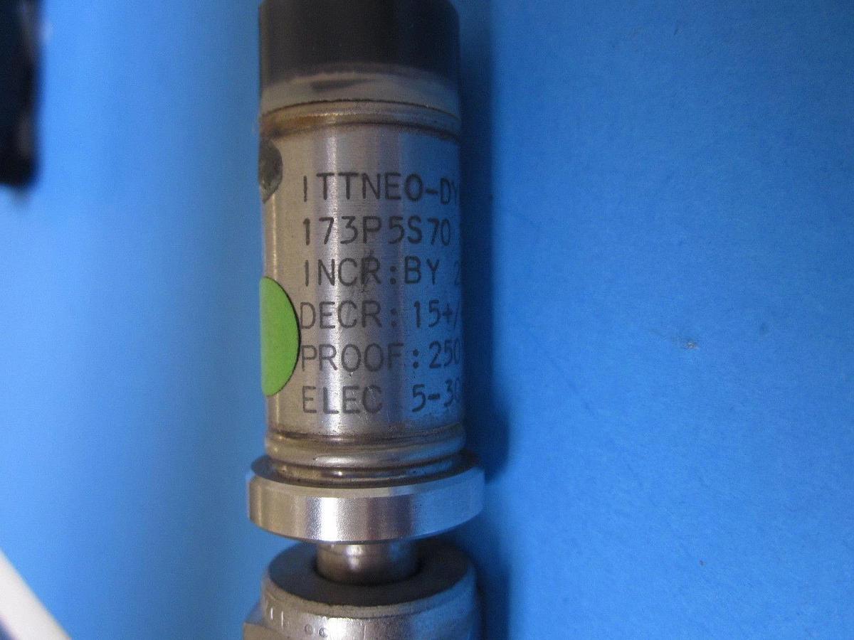 Used Semi Gas High Purity ITT Neo-Dyn 98087 173 P5S70 Adjustable Pressure Switch