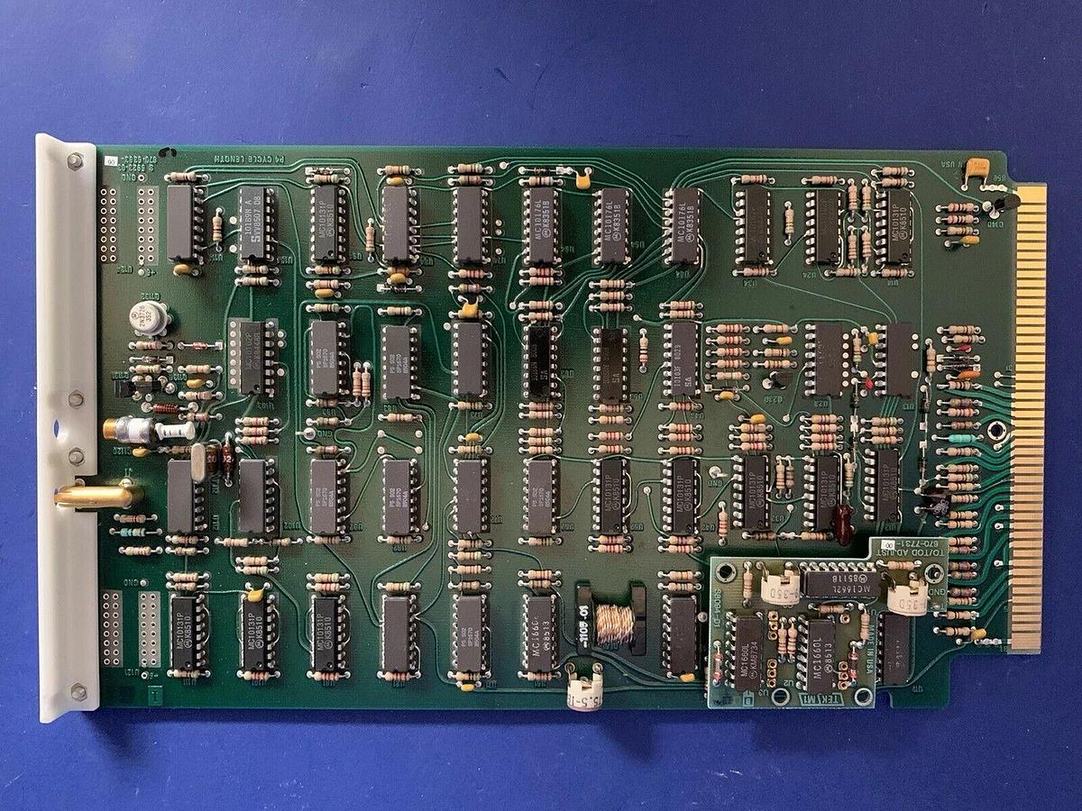 Used Tektronix 670-5383-06 P4 Cycle Length PCB, Used