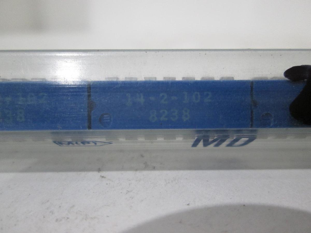 Used Bourns, 14-2-102, 8238, Integrated Circuit, New, Lot of 20