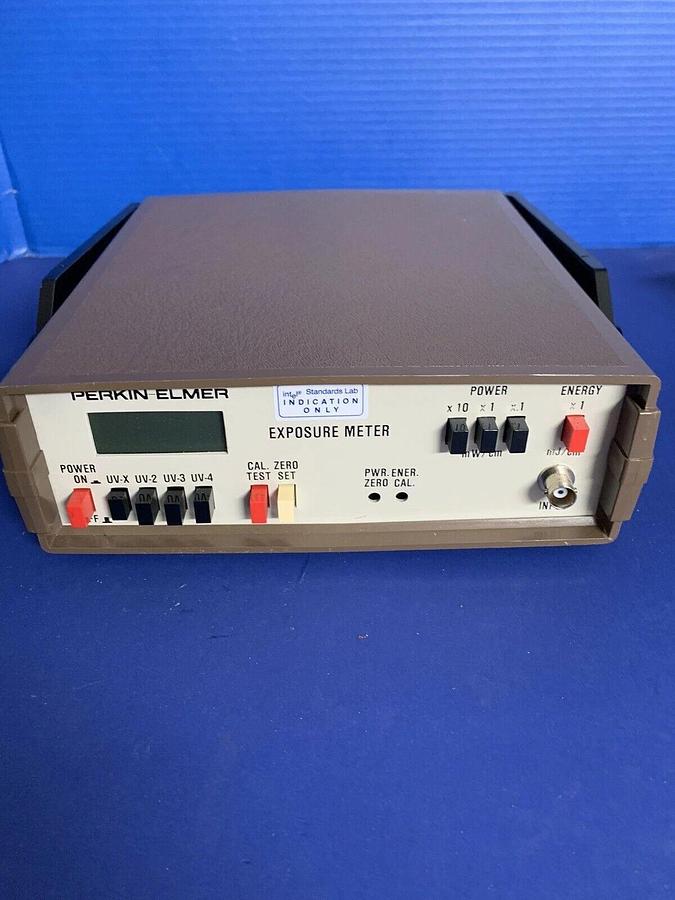 Used Perkin-Elmer Model 500 Exposure Meter with Case, Used