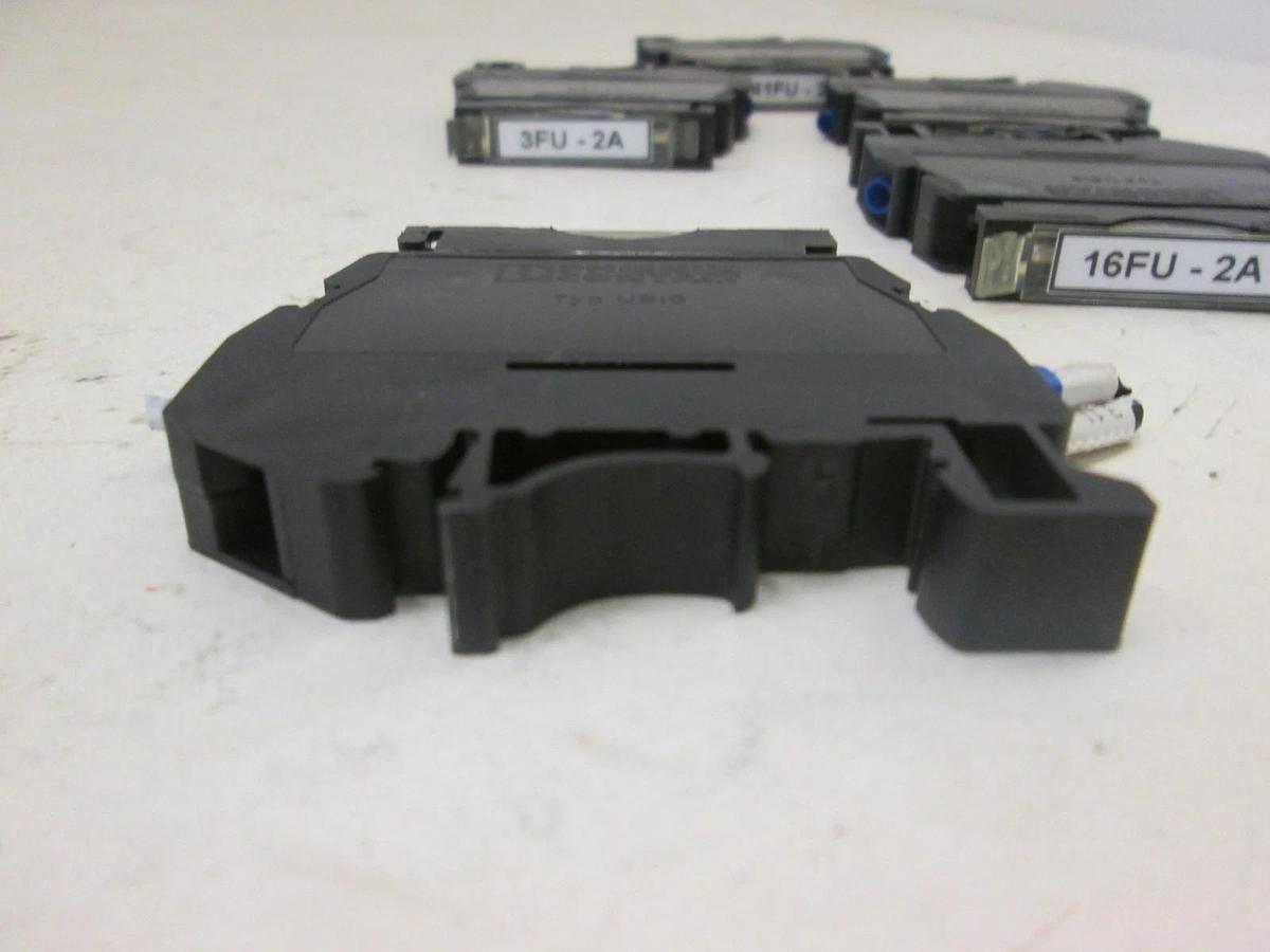 Used Phoenix Contact, Type USIG, Terminal Fuse Block, 2A, Used, Lot of 5