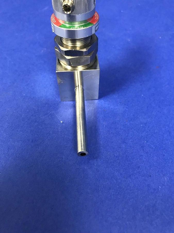 Used APTech AP3625SM TW4 1.75 P Manual Diaphragm Valve Assembly, Red Lever Handle
